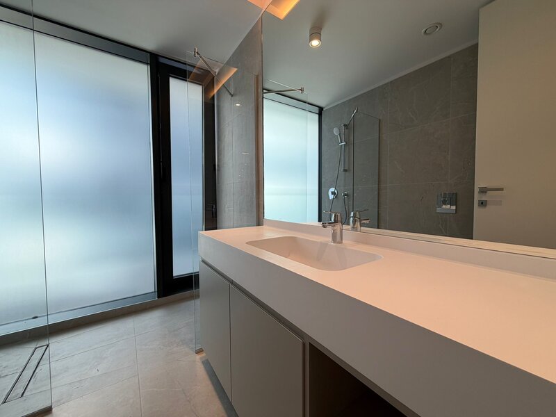 2025 One Floreasca Towers, 3 camere 110 mp, Totul Nou, Parcare