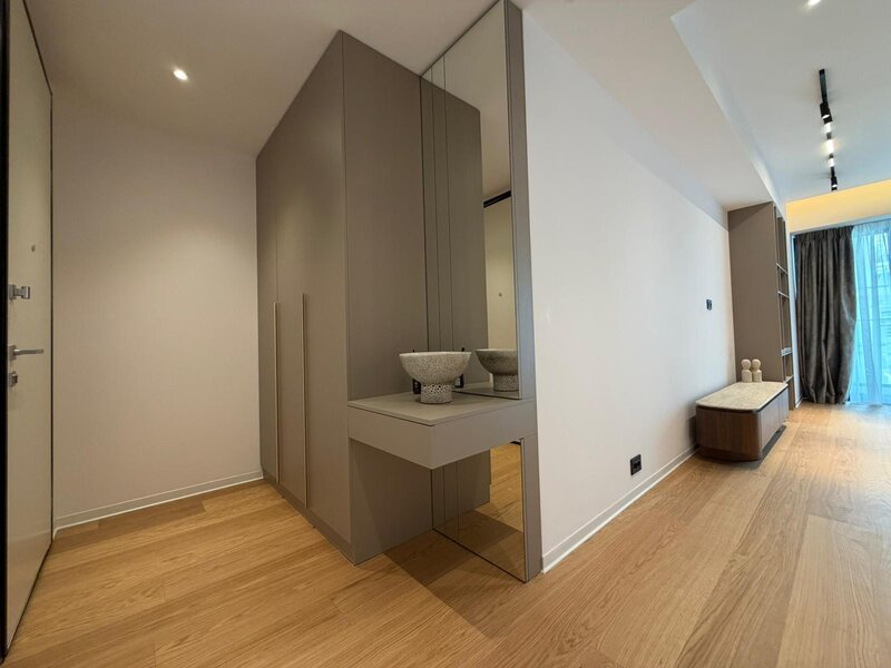 2025 One Floreasca Towers, 3 camere 110 mp, Totul Nou, Parcare